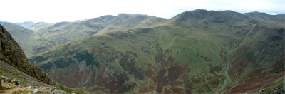 Bowfell from Pike o Stickle 400